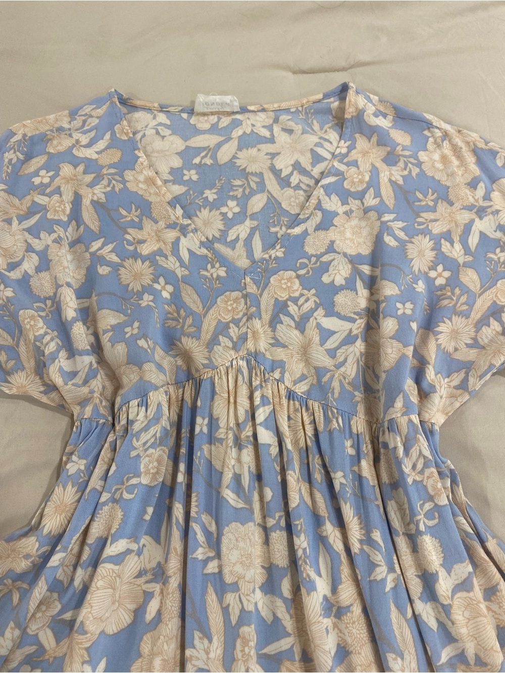 Babydoll dress with “Spell” like print. Super cute 90’s vibe size small EUC